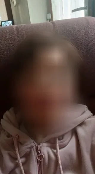 Ayse, 31