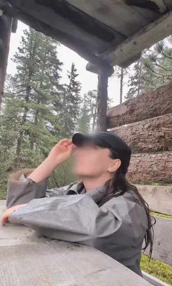 Özlem, 35